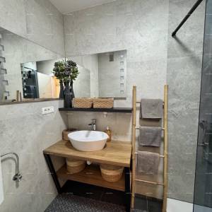 MODERNO UREĐEN STAN–  UMAG | 60 m²