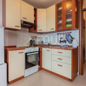 Najam, Crikvenica, 4skl, 67m2, terasa