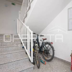 NAJAM, G.BUKOVAC, 4s stan s  2 parkinga, 110 m2 nkp