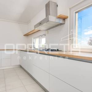 NAJAM, G.BUKOVAC, 4s stan s  2 parkinga, 110 m2 nkp