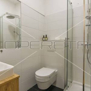 NAJAM, KUĆA, ZAGREB, GOLF TERENI, 160m2