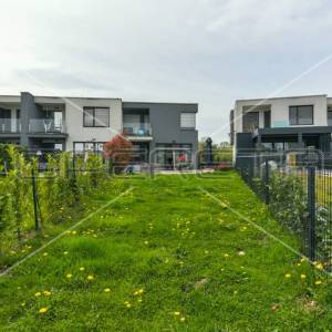 NAJAM, KUĆA, ZAGREB, GOLF TERENI, 160m2