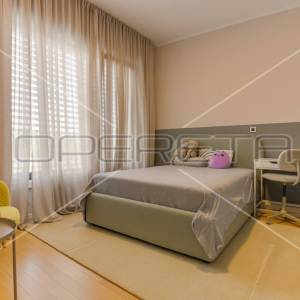 NAJAM, KUĆA, ZAGREB, GOLF TERENI, 160m2