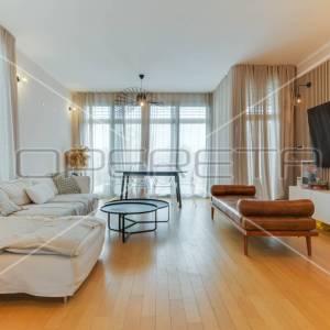 NAJAM, KUĆA, ZAGREB, GOLF TERENI, 160m2