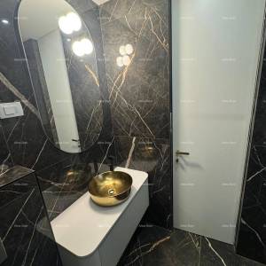 NOVIGRAD, LUKSUZNI PENTHOUSE S PANORAMSKIM POGLEDOM NA MORE
