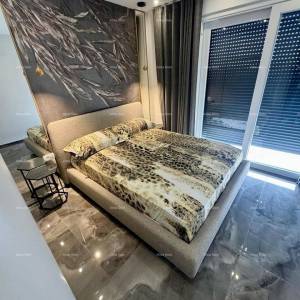 NOVIGRAD, LUKSUZNI PENTHOUSE S PANORAMSKIM POGLEDOM NA MORE