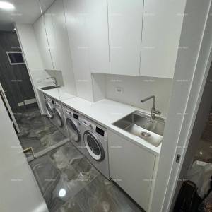 NOVIGRAD, LUKSUZNI PENTHOUSE S PANORAMSKIM POGLEDOM NA MORE