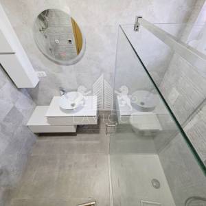 Novogradnja, dvojna kuća 500 m od mora - VIR