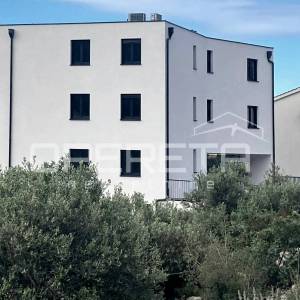 Novogradnja, stan s pogledom na more – Primošten, 63,27 m²