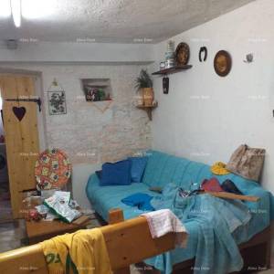 OKOLICA PORECA - Kuca s 3 etaze i odvojenim ulazima, idealna za turizam ili vecu obitelj