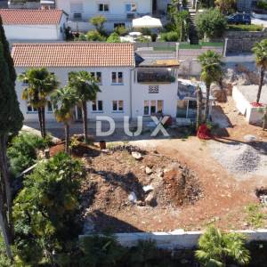 OPATIJA, CENTAR - potpuno renovirana kuća s pogledom na more, iznad centra Opatije