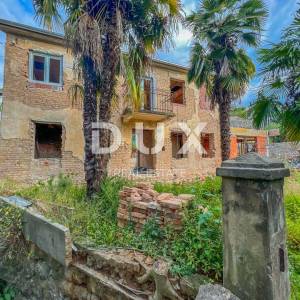 OPATIJA, CENTAR - potpuno renovirana kuća s pogledom na more, iznad centra Opatije