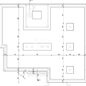 OPATIJA, CENTAR - rohbau butik hotel + zgrada sa 6 stanova + zemljište u centru Opatije, prilika za razvoj