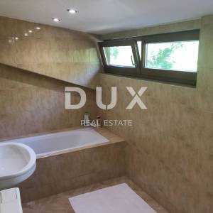 OPATIJA, CENTAR - samostojeća villa 605m2 s pogledom na more + okoliš 600m2