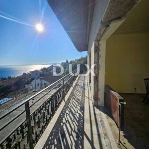 OPATIJA, CENTAR- samostojeća kuća 250m2 s panoramskim pogledom na more + okoliš 740m2