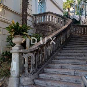 OPATIJA, CENTAR - stan 100m2 u prekrasnoj austrougarskoj vili s prekrasnim pogledom na more 