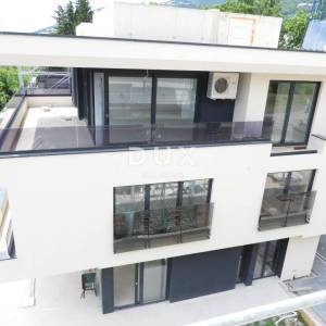 OPATIJA, IKA - novogradnja stan 101m2 samo 100 metara od mora, terasa, parking, spremište