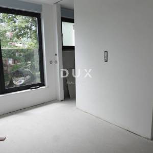OPATIJA, IKA - novogradnja stan 101m2 samo 100 metara od mora, terasa, parking, spremište