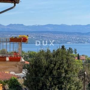 OPATIJA, LOVRAN - etaža u novogradnji samo 250 metara od mora s pogledom na more, TOP prilika u stilu nove vile