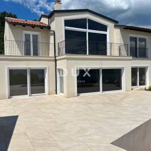 OPATIJA, LOVRAN, IKA - villa 230 m2 s panoramskim pogledom na more i bazenom + uređena okućnica 930 m2!!! PRILIKA!!!