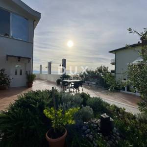 OPATIJA, LOVRAN - Turistički objekt s uređenima apartmanima – 300 m od mora!
