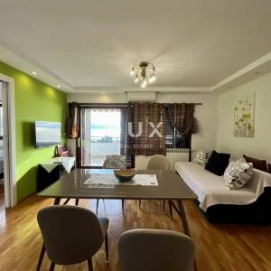 OPATIJA, LOVRAN - Turistički objekt s uređenima apartmanima – 300 m od mora!