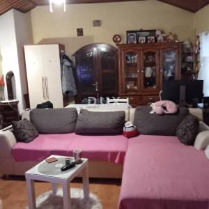 OPATIJA, MATULJI, JURDANI - kuća s garažom i 863 m2 okućnice!!! PRILIKA!!!