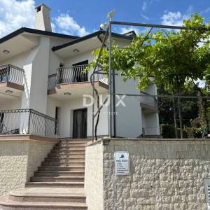 OPATIJA, MATULJI - Obiteljska vila  s dva stana , garažom i bazenom! 