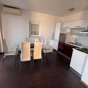 OPATIJA, MATULJI, PAVLOVAC- stan sa pogledom na more, 57m2