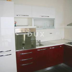 OPATIJA, MATULJI, PAVLOVAC- stan sa pogledom na more, 57m2