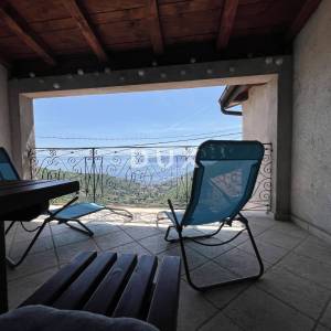 OPATIJA, MOŠĆENIČKA DRAGA – renovirana kamena kuća s panoramskim pogledom na more i dvije terase
