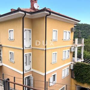 OPATIJA, MOŠĆENIČKA DRAGA - vrhunska investicija, stan s terasom i parkingom, pogled na more, dvije spavaće sobe