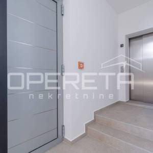 Opatija okolica,  stan u novogradnji 71 m², 2 balkona, lift i spektakularan pogl