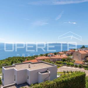 Opatija okolica,  stan u novogradnji 71 m², 2 balkona, lift i spektakularan pogl