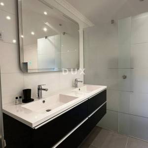 OPATIJA  - stan 185m2 sa pogledom na more