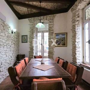 OPATIJA, VOLOSKO - vila s predivnim pogledom , 1. red do mora, 240m2