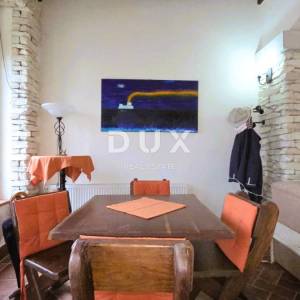 OPATIJA, VOLOSKO - vila s predivnim pogledom , 1. red do mora, 240m2