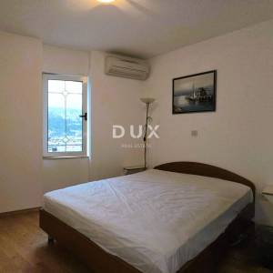 OPATIJA, VOLOSKO - vila s predivnim pogledom , 1. red do mora, 240m2