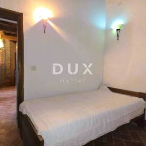 OPATIJA, VOLOSKO - vila s predivnim pogledom , 1. red do mora, 240m2