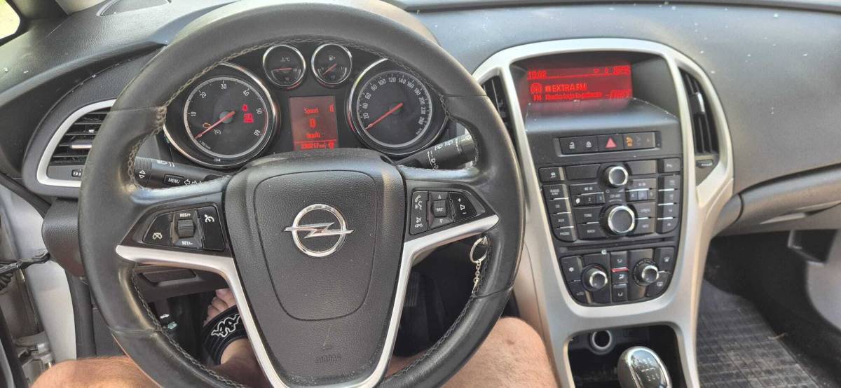 Opel astra 1.7 CDTI