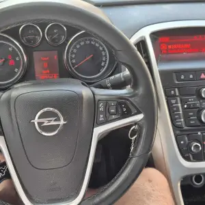 Opel astra 1.7 CDTI