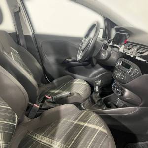 Opel Corsa Color Edition 1.4 16V - 3 godine jamstva