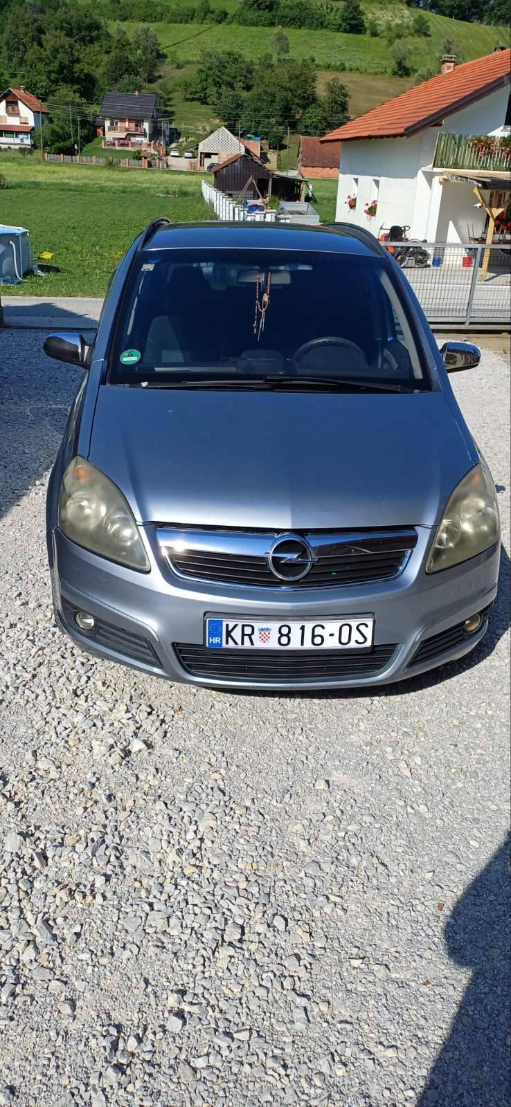 Opel Zafira 1.9 CDTI