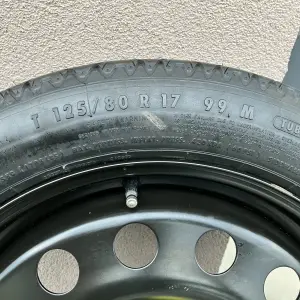 Orginal rezervni kotač za BMW