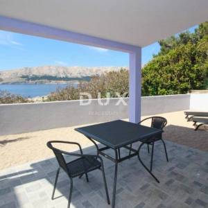 OTOK KRK, BAŠKA - Dva apartmana prvi red do mora 