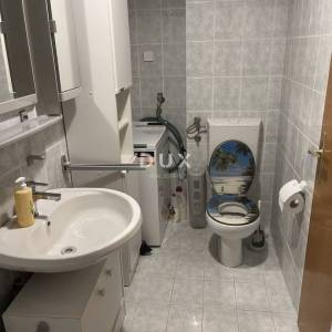 OTOK KRK, BAŠKA – Šarmantan apartman s terasom