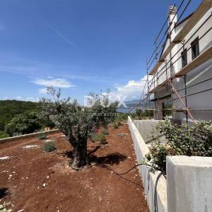 OTOK KRK - ekskluzivna novogradnja, prvi red do mora 