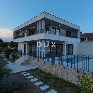 OTOK KRK - Ekskluzivna vila + projekt