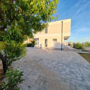 OTOK KRK - Ekskluzivna vila + projekt