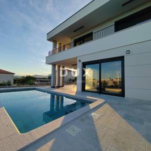 OTOK KRK - Ekskluzivna vila + projekt